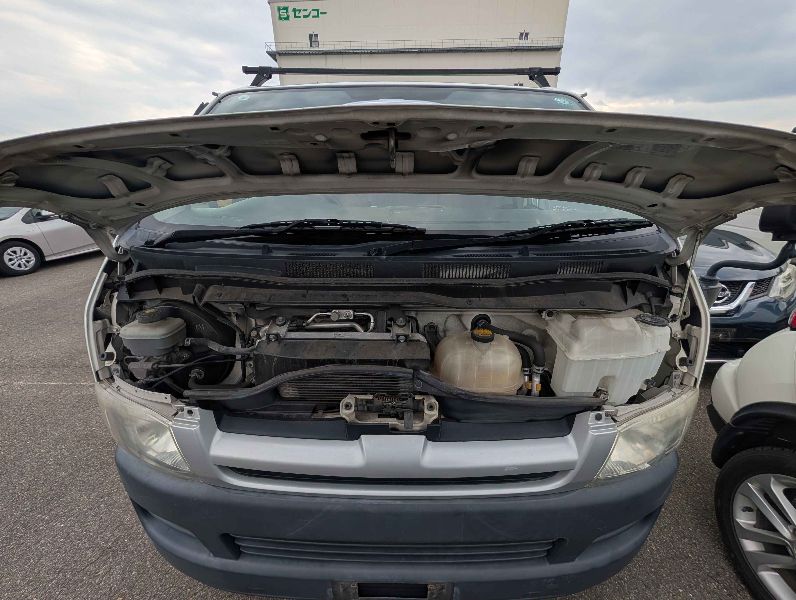  31312  TOYOTA HIACE  2007  