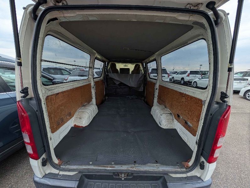  31312  TOYOTA HIACE  2007  