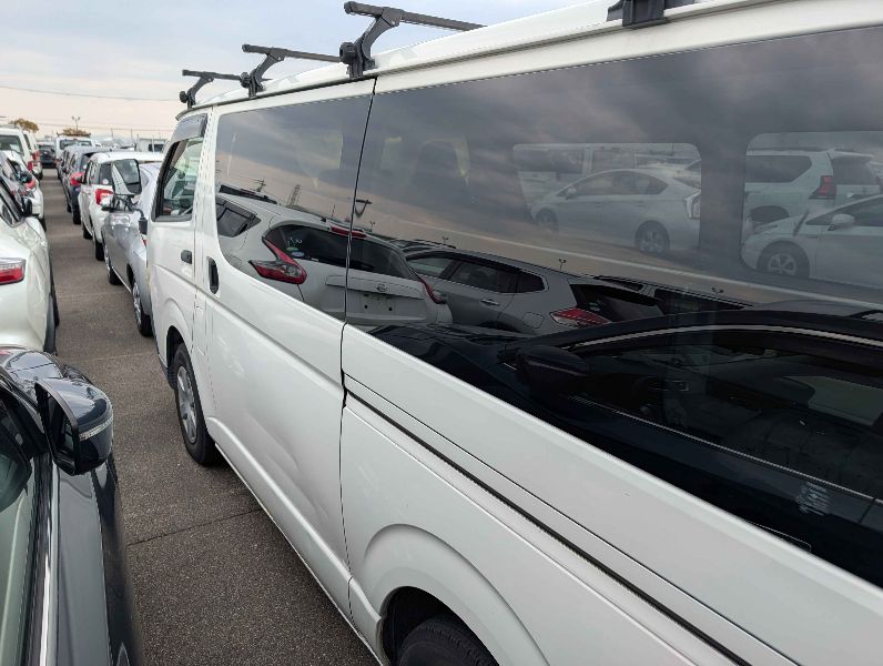  31312  TOYOTA HIACE  2007  