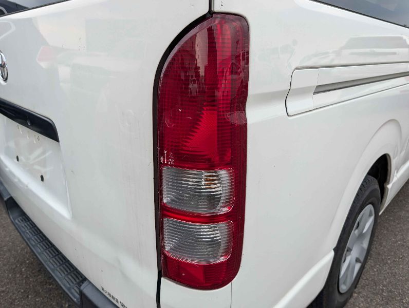  31312  TOYOTA HIACE  2007  