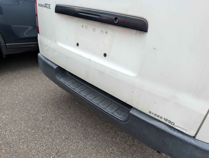  31312  TOYOTA HIACE  2007  