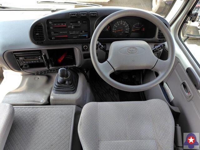  31316  TOYOTA COASTER  2004  