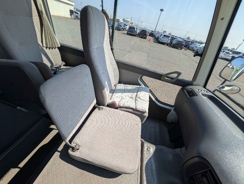  31316  TOYOTA COASTER  2004  