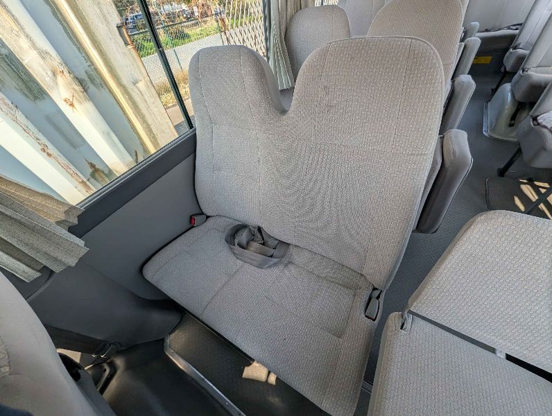  31316  TOYOTA COASTER  2004  