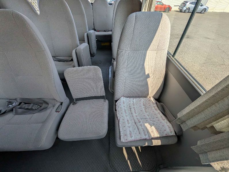  31316  TOYOTA COASTER  2004  