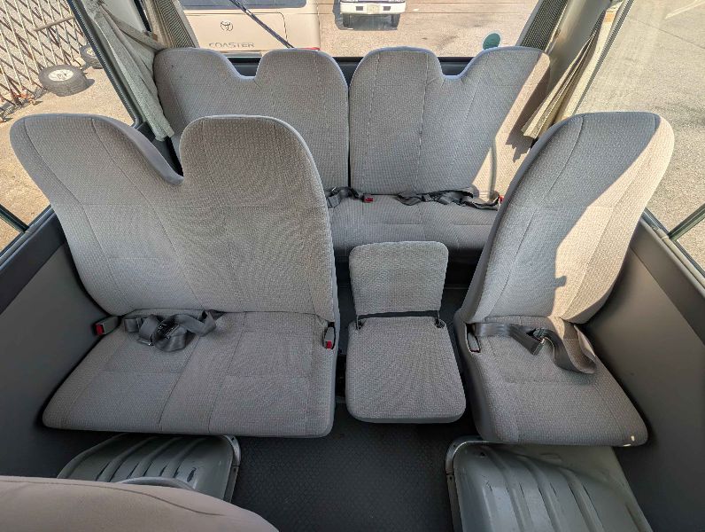  31316  TOYOTA COASTER  2004  