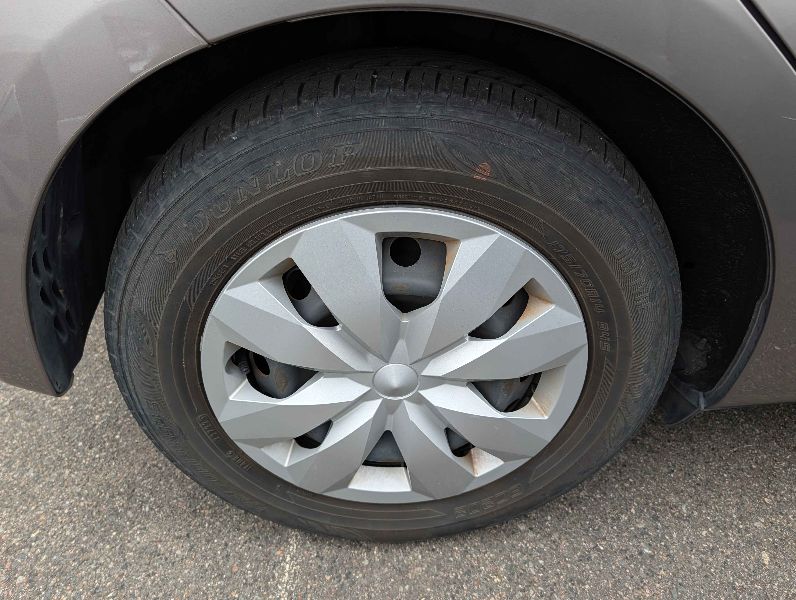  31322  TOYOTA VITZ  2017  