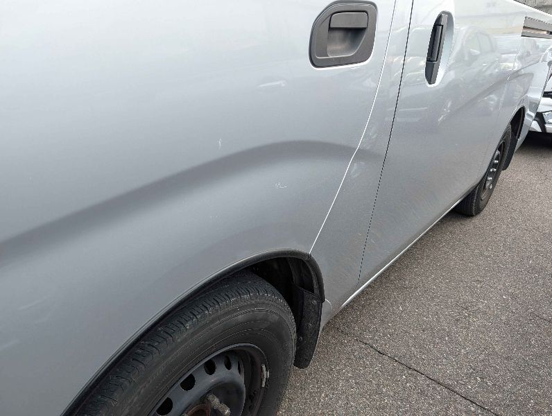 31323  NISSAN CARAVAN  2017  