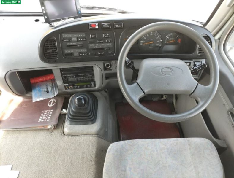  31347  HINO LIESSE BUS  2005  