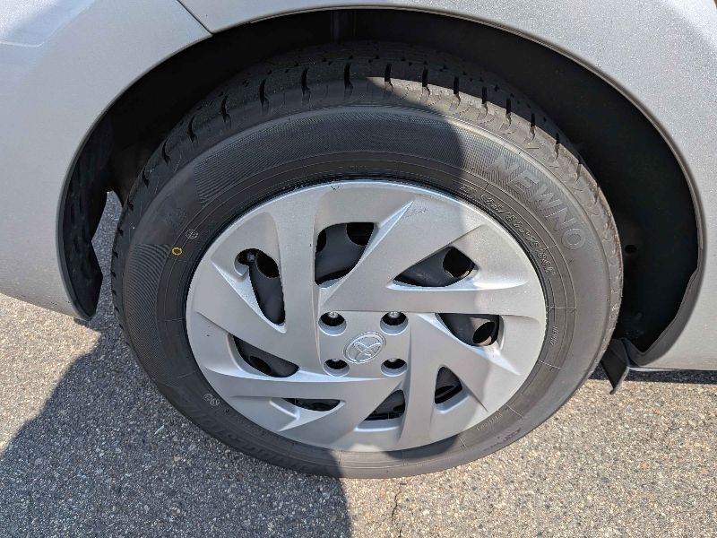  31352  TOYOTA AQUA  2018  