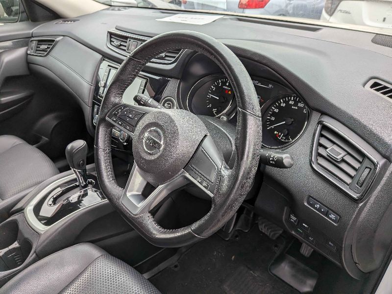  31353  NISSAN X-TRAIL  2017  
