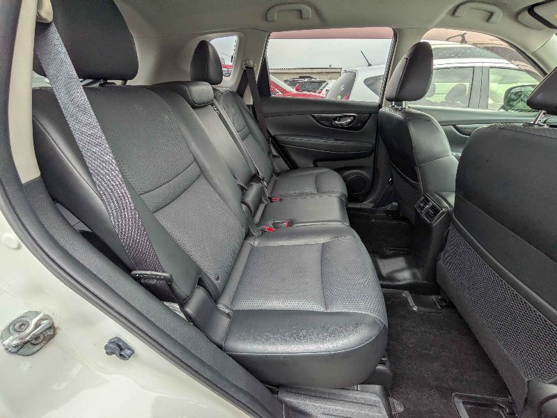  31353  NISSAN X-TRAIL  2017  
