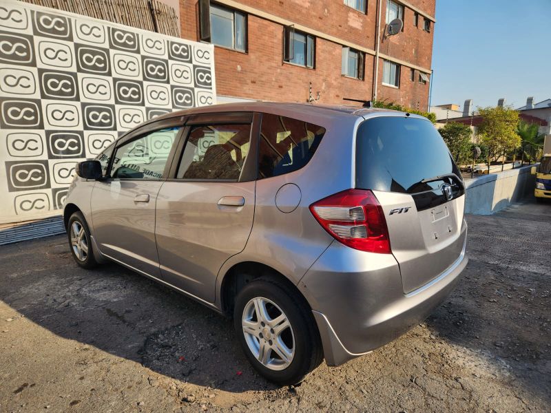  31356  HONDA FIT  2009  