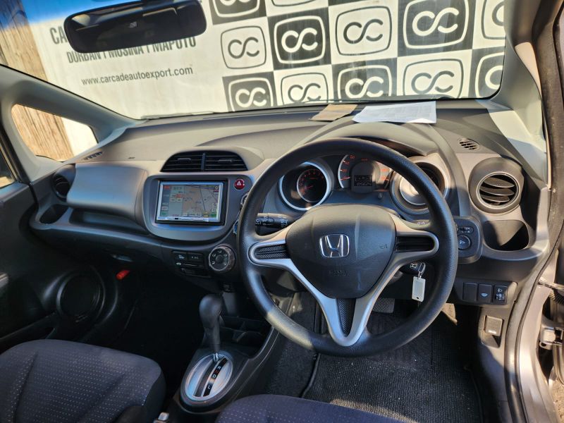  31356  HONDA FIT  2009  