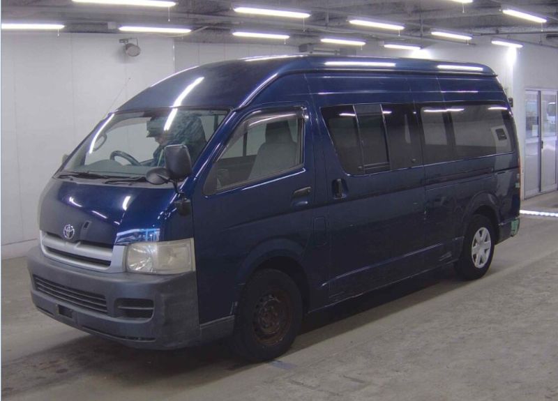  31358  TOYOTA HIACE  2005 