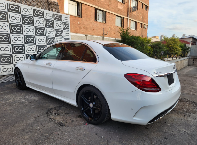  31359  MERCEDES BENZ C class  2015  