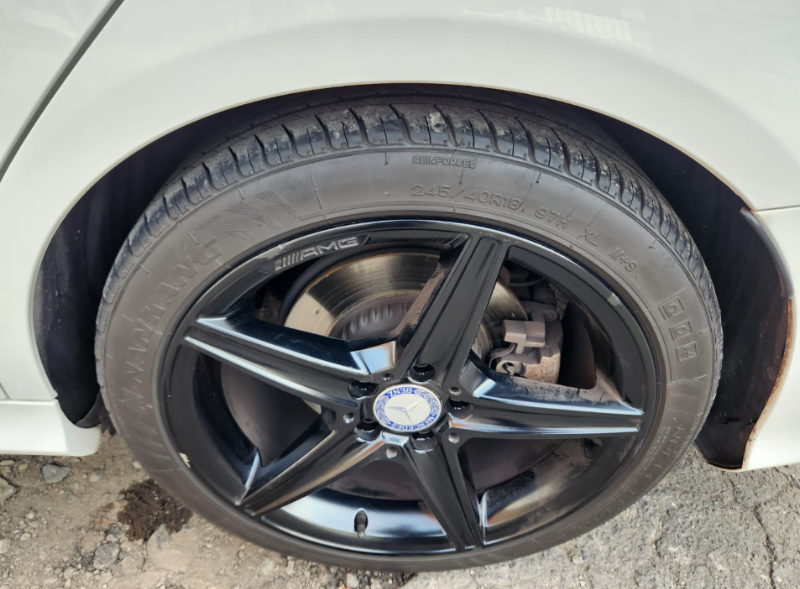  31359  MERCEDES BENZ C class  2015  