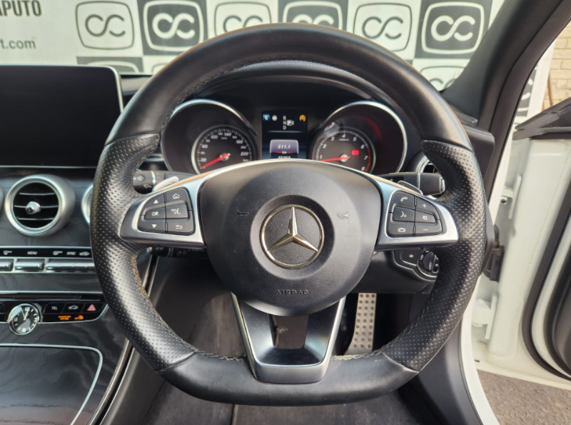  31359  MERCEDES BENZ C class  2015  