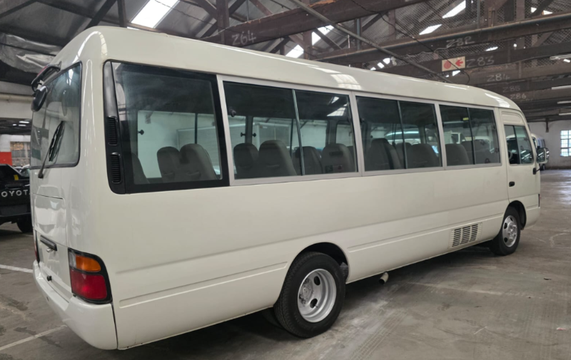  31362  HINO LIESSE BUS  2000  
