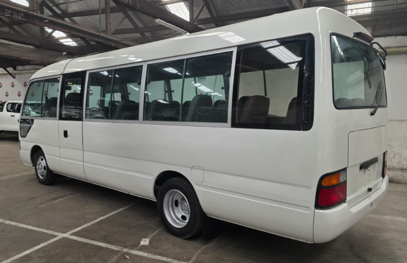  31362  HINO LIESSE BUS  2000  