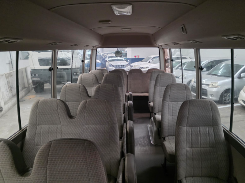  31362  HINO LIESSE BUS  2000  