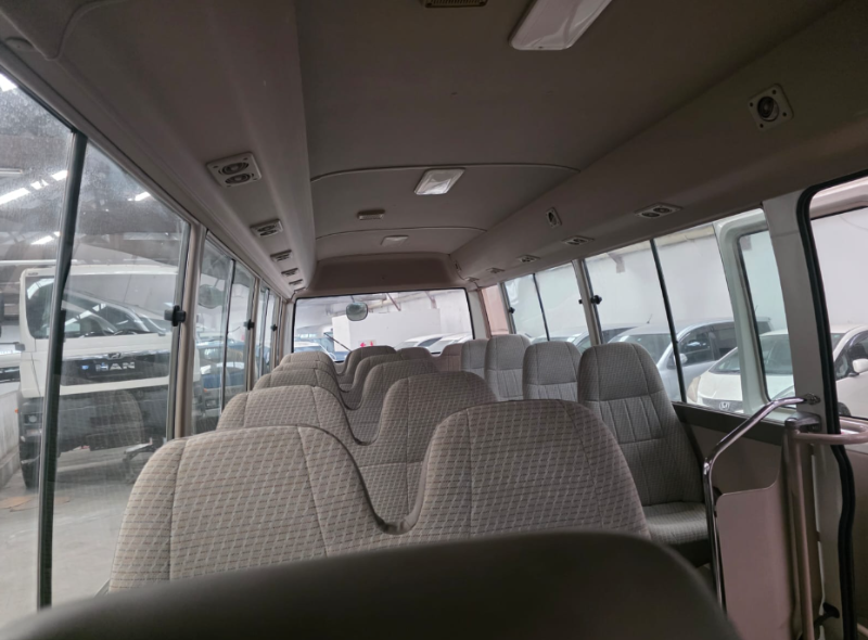  31362  HINO LIESSE BUS  2000  
