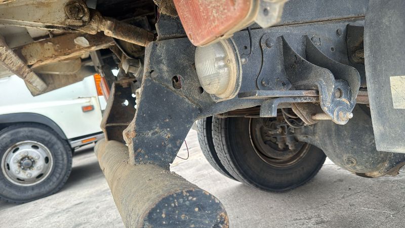  31367  HINO RANGER DUMP  1999  
