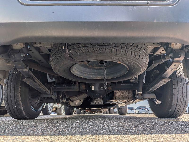  31378  NISSAN CARAVAN  2017  