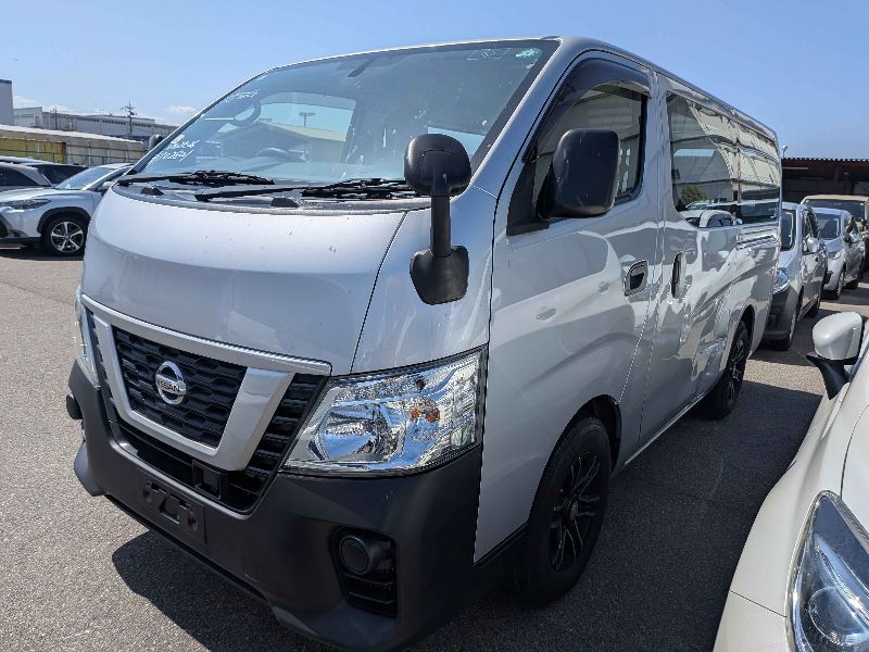 31378  NISSAN CARAVAN  2017  