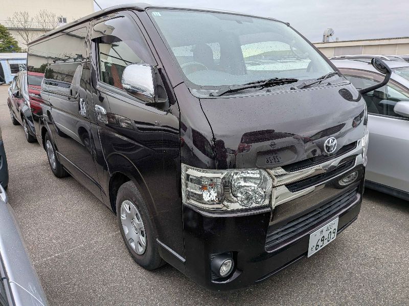  31379  TOYOTA REGIUS ACE  2017 