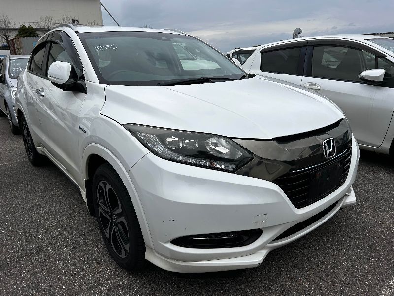  31380  HONDA VEZEL  2017 