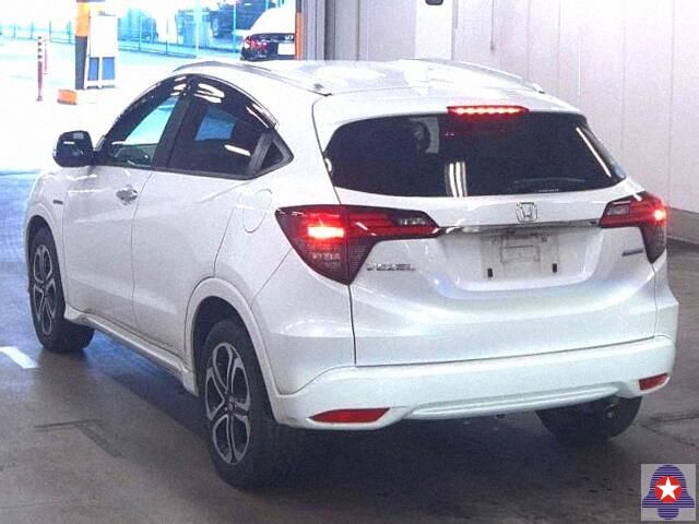  31382  HONDA VEZEL  2018  