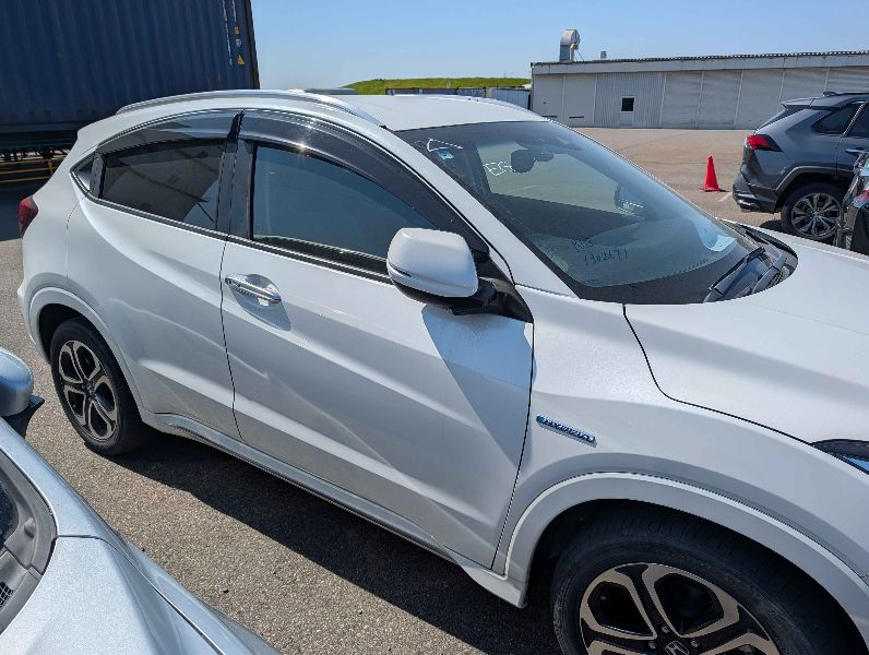  31382  HONDA VEZEL  2018  