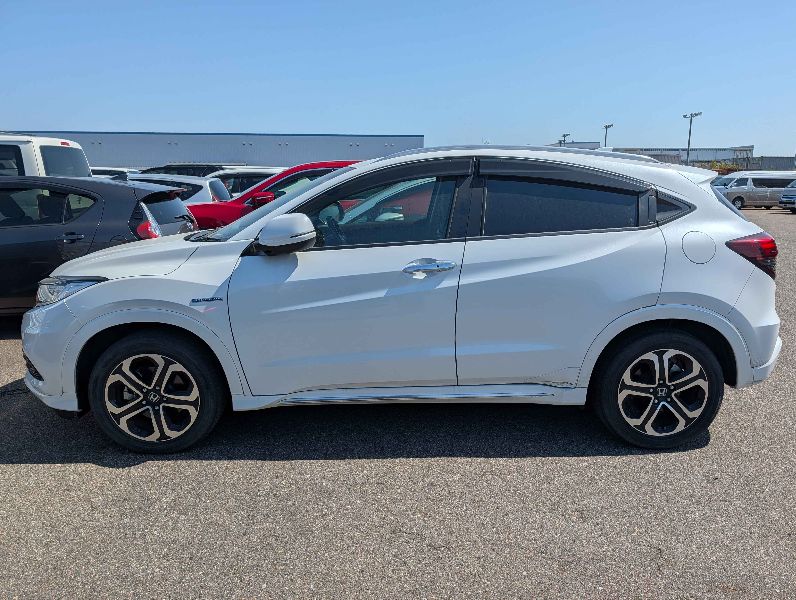  31382  HONDA VEZEL  2018  