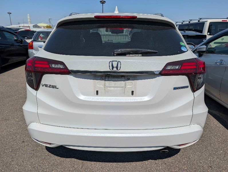  31382  HONDA VEZEL  2018  