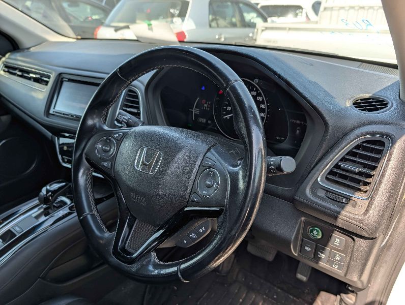  31382  HONDA VEZEL  2018  