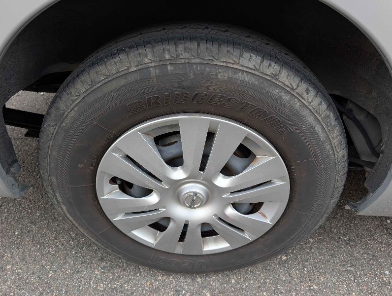 31386  NISSAN CARAVAN  2017  