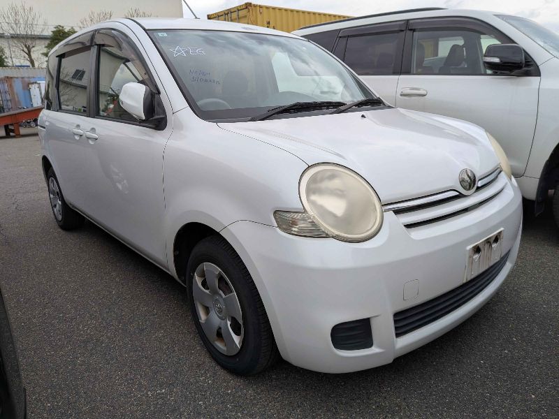  31387  TOYOTA SIENTA  2009 