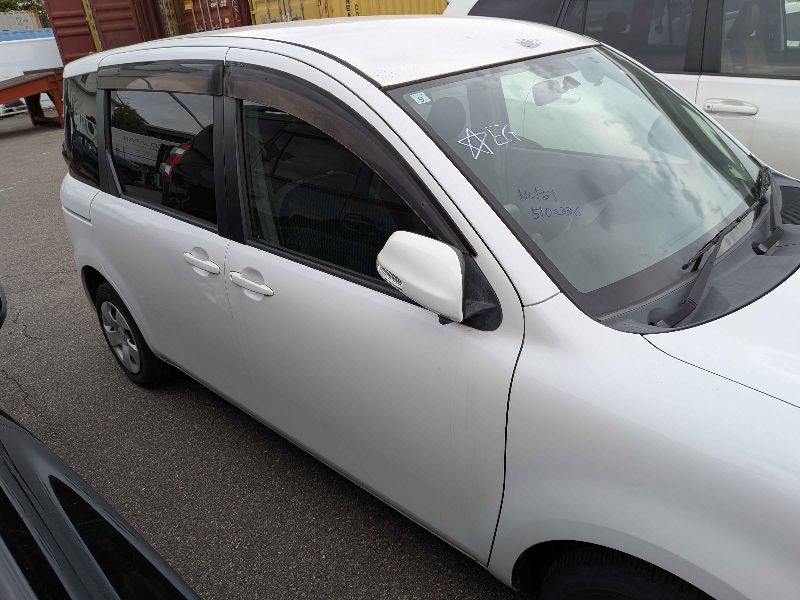  31387  TOYOTA SIENTA  2009  