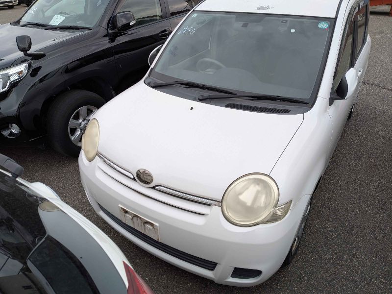  31387  TOYOTA SIENTA  2009  