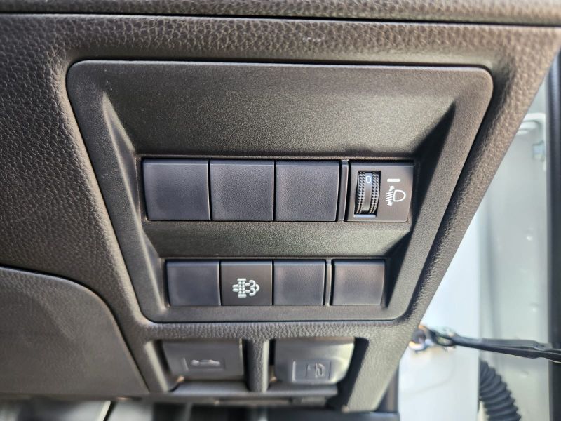  31388  TOYOTA HILUX TRAVO SINGLE CAB  2025  