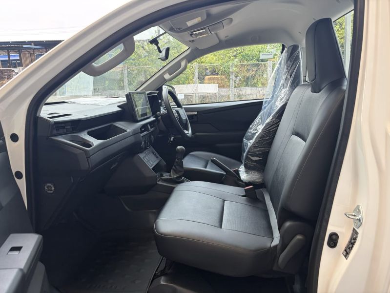  31389  TOYOTA HILUX TRAVO SINGLE CAB  2025  