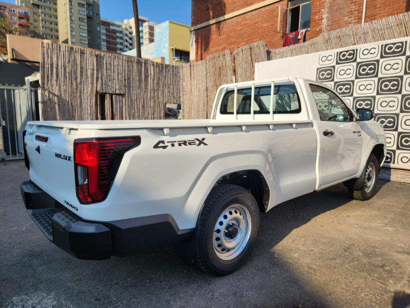 31389  TOYOTA HILUX TRAVO SINGLE CAB  2025  