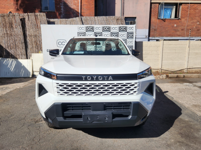  31390  TOYOTA HILUX TRAVO SINGLE CAB  2025  