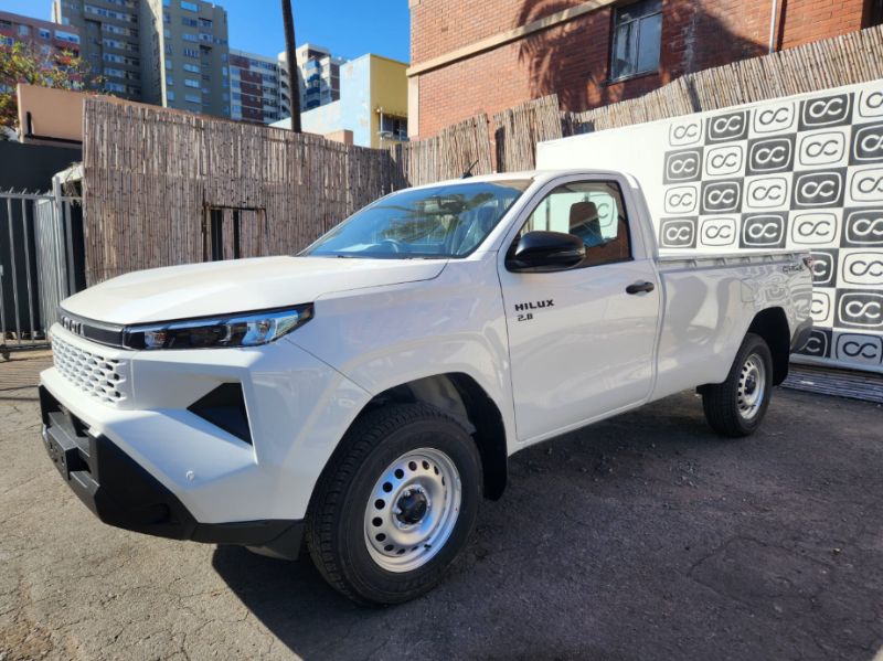  31390  TOYOTA HILUX TRAVO SINGLE CAB  2025  