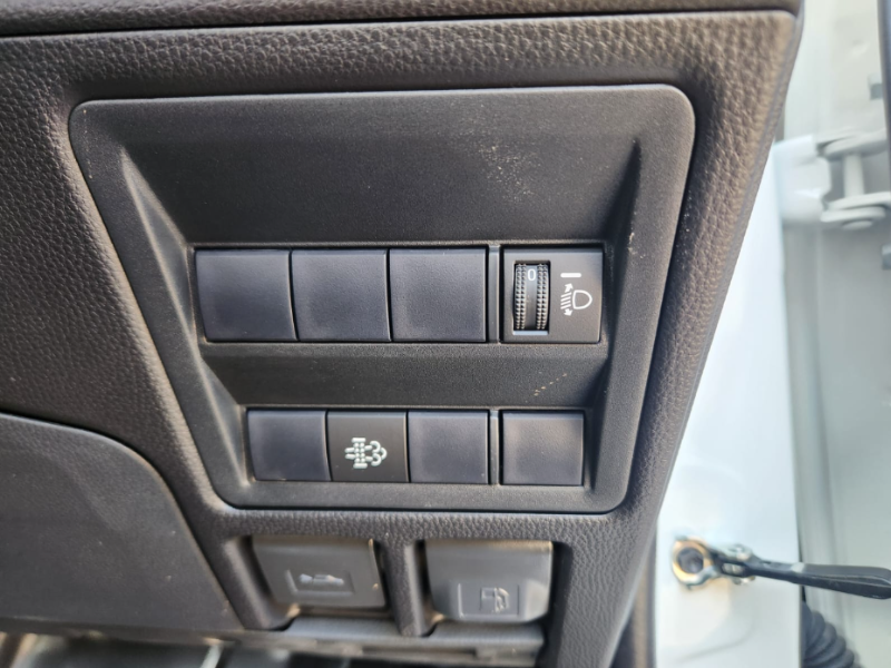  31390  TOYOTA HILUX TRAVO SINGLE CAB  2025  