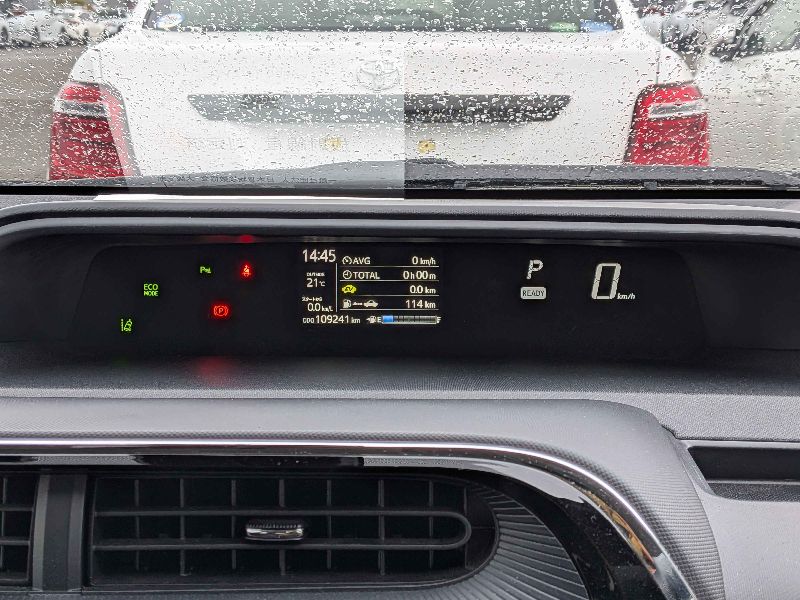  31395  TOYOTA AQUA  2018  