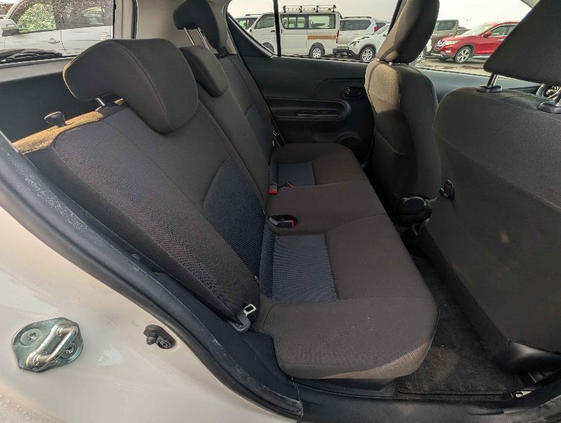  31399  TOYOTA AQUA  2018  