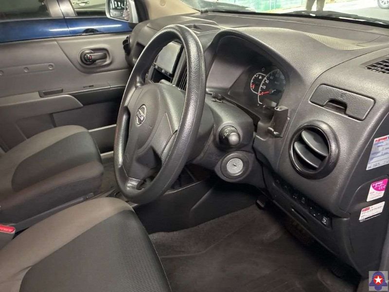  31404  NISSAN AD  2017  