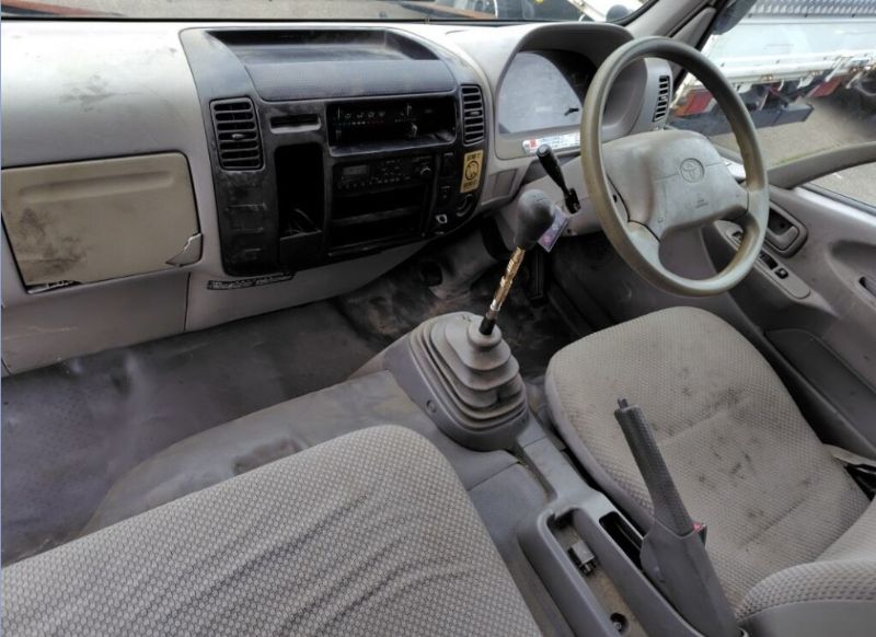  31409  TOYOTA DYNA  2006  